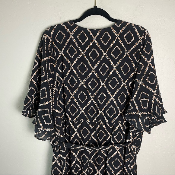 Torrid Black Floral Geometric Maxi Georgette Surplice Hi-Low Dress 3X NWT - Picture 8 of 16